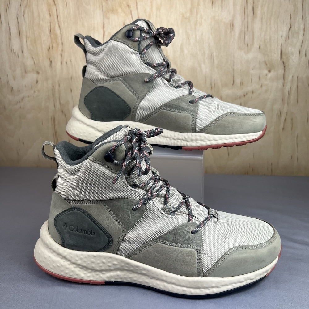 Columbia Portander Men's Size 9.5 Omni-Heat Infinity Winter Boots